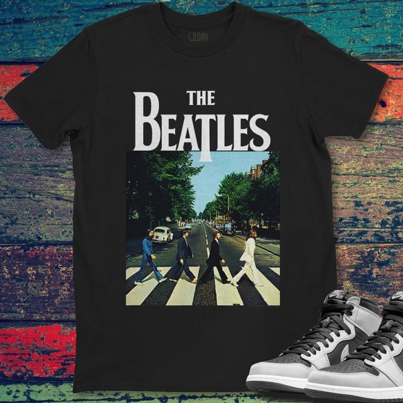 The Beatles Crossing Abbey Road Unisex Gift T-Shirt Shirt Gift For Men Women - Picture 1 of 2